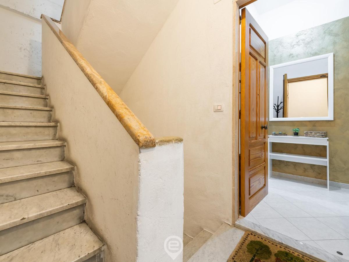 Trendy City Apartment Cagliari Exterior foto